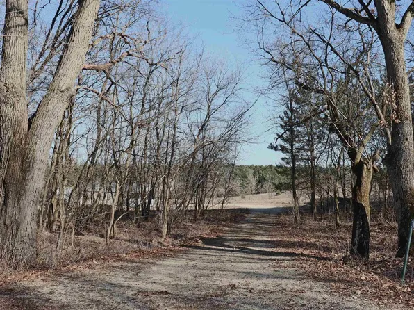 N430 4th Avenue #1 and 2, Coloma, WI 53930