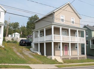 565 Main St, Vandling, PA 18421