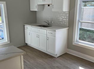 28 Carroll St #3, Naugatuck, CT 06770