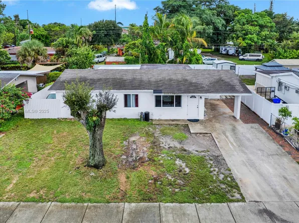 4390 SW 24th St, Fort Lauderdale, FL 33317