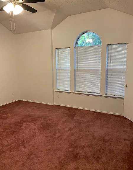 824 Elm Falls Pl — Photo 5