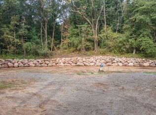 N6701 14th Ave, Almond, WI 54909