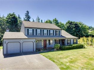 25 Chatham Pl, Camano Island, WA 98282