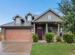 104 Gentle Winds Rd, Waxahachie, TX 75165