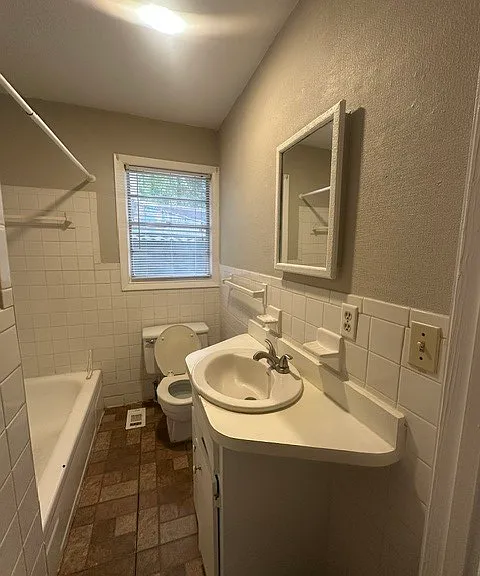 1328 Hamilton St — Photo 5