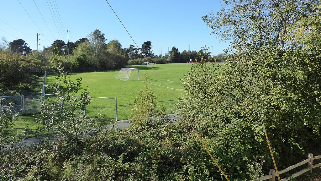 Campbell Creek Apartments — Photo 4