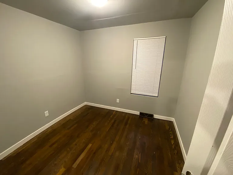 1669 W 39th Ct — Photo 10