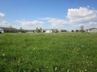 707 Countryside Ct, Fairwater, WI 53931