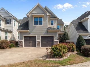 126 Pine Hawk Dr, Spring Lake, NC 28390