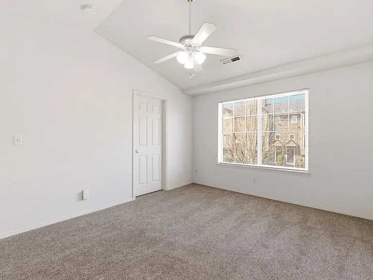 2322 NW 168th Pl — Photo 23