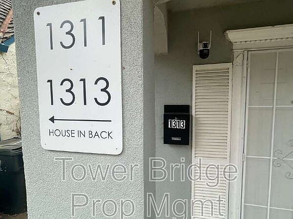 5th image of 1313 Lochbrae Rd
