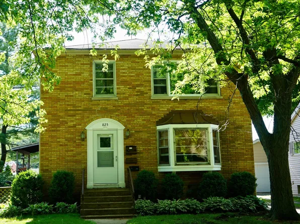 825 N Sleight St, Naperville, IL 60563