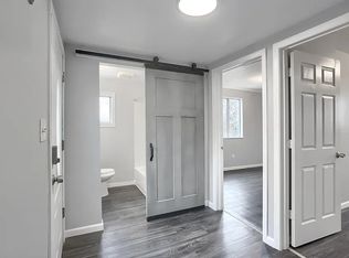 2218 McKees Rocks Rd, Mc Kees Rocks, PA 15136