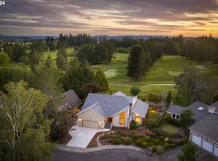 8557 SW 90th Ave, Portland, OR 97223