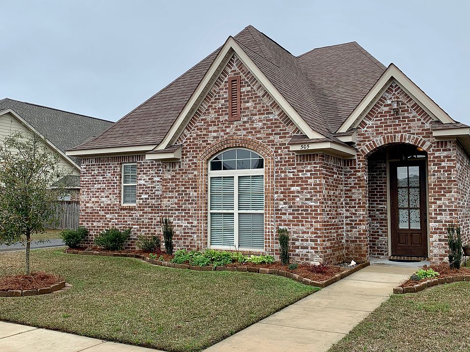 1st image of 505 Palm Breeze Dr