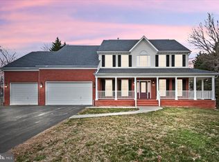 6001 Waterman Dr, Fredericksburg, VA 22407