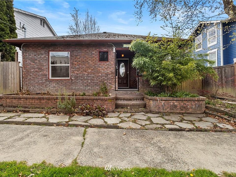 1st image of 1011 Legion Way SE