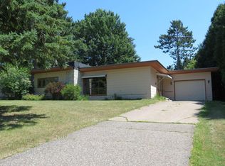 706 Evergreen Ct, Rhinelander, WI 54501