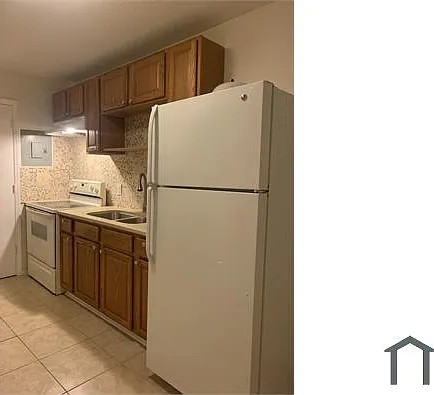 2 bed, $1,295 — Photo 1