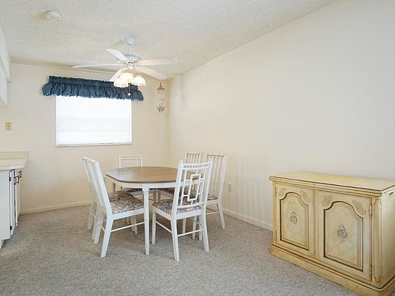 5th image of 2600 S Kanner Highway #6
