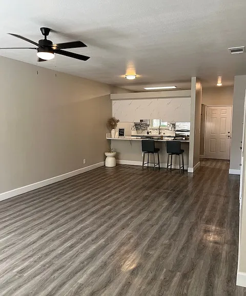 Ascent Townhome Apartments — Photo 48