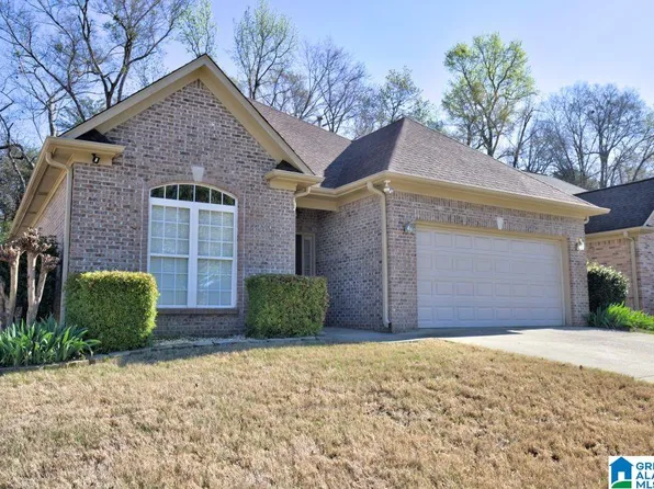 4542 Riverbirch Cir, Bessemer, AL 35022