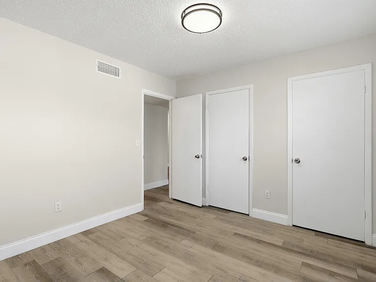 The Enclave at 3726 — Photo 16