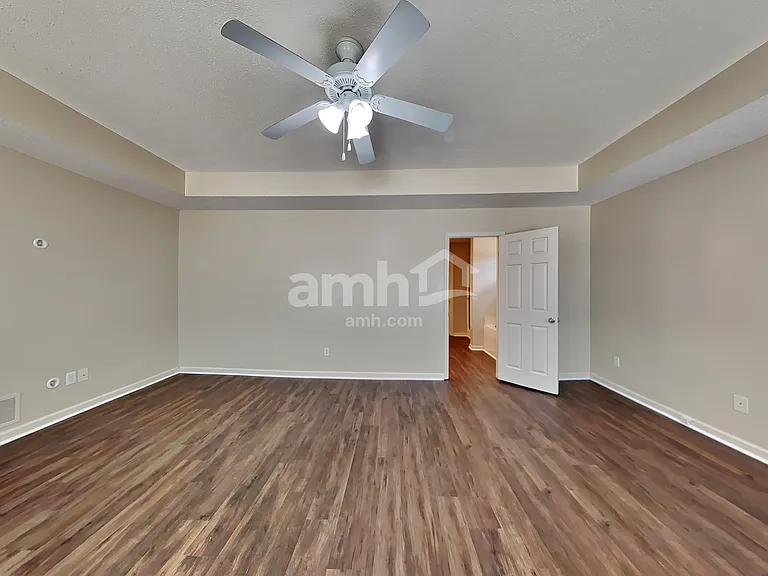 7343 Hampton Valley Cv — Photo 10