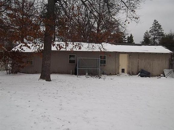 4th image of 1077 Hollywood Dr