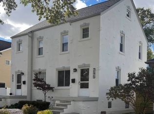 3175 Oakshire Ave, Berkley, MI 48072