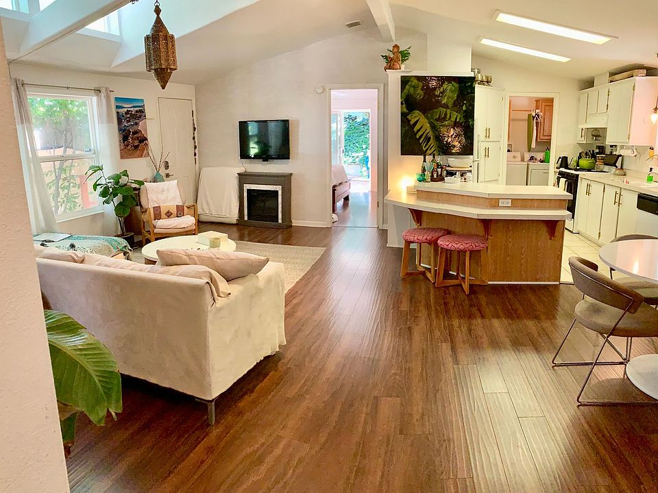 open concept, high ceilings