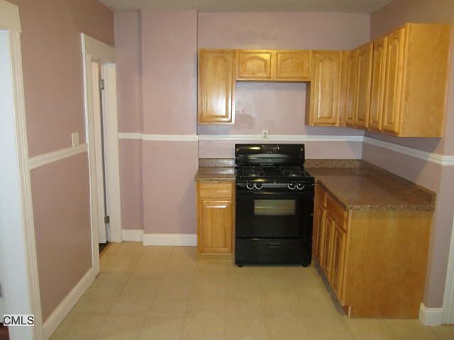 2nd image of 1096 Ogden Street Ext