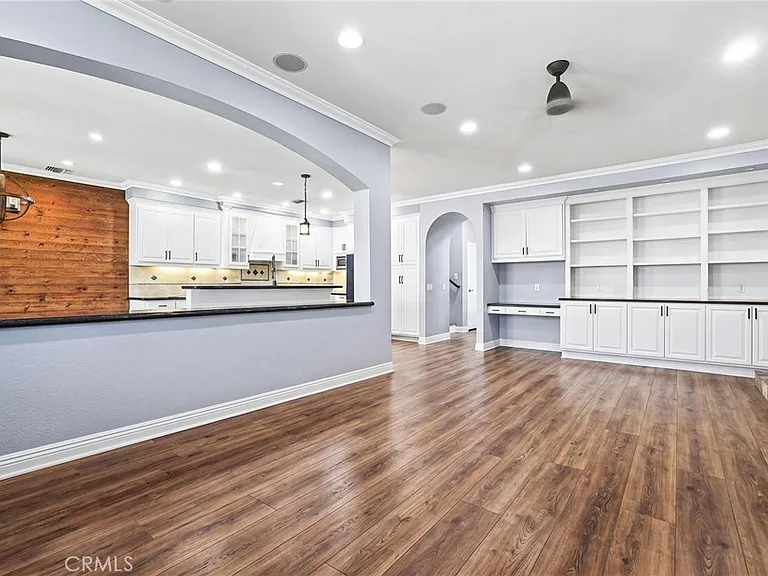 52 Touraine Pl — Photo 10
