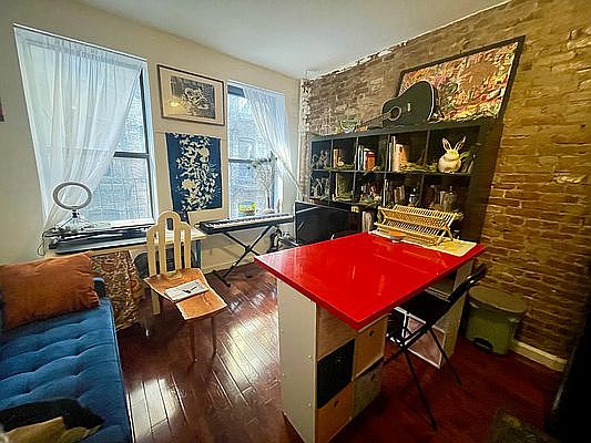 1st image of 107 Thompson St APT 2D