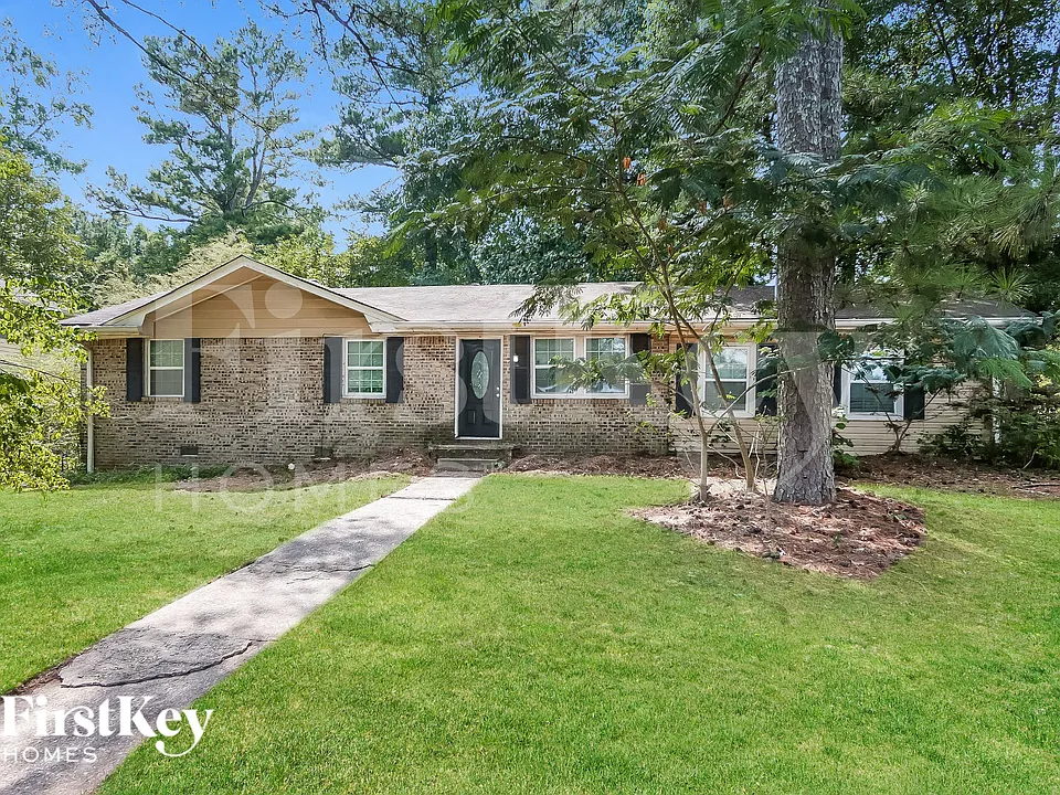 8507 Avalon Dr