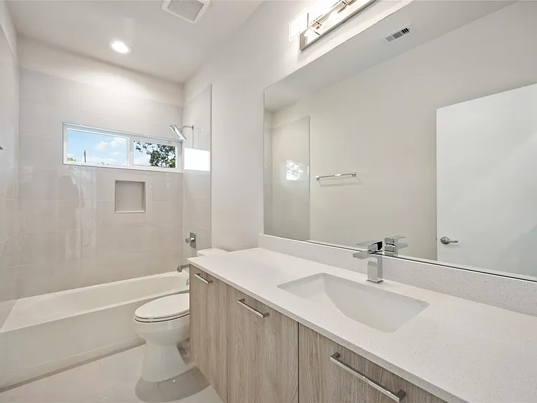 5314 Suez St — Photo 14