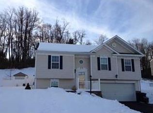 115 Tartan Rd, Gibsonia, PA 15044