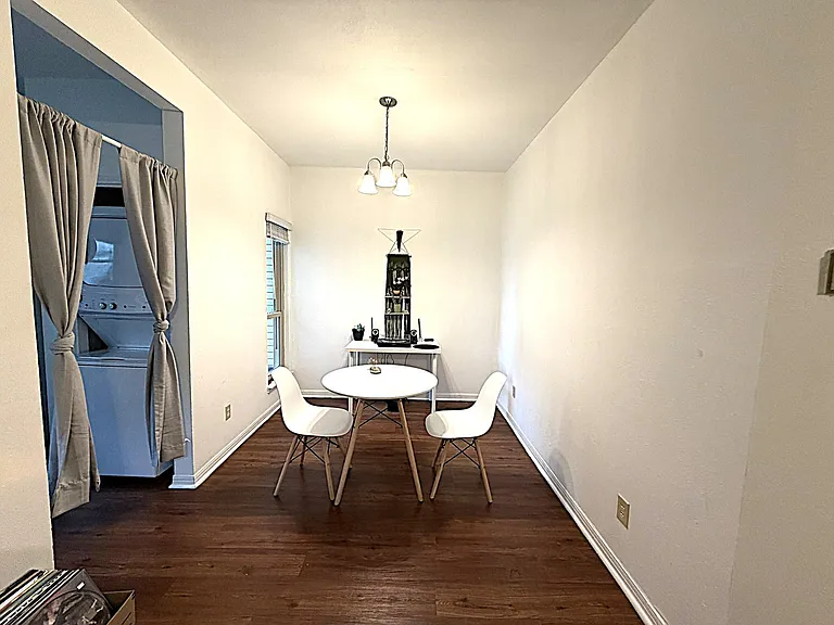 310 Pat Garrison St #3B — Photo 6