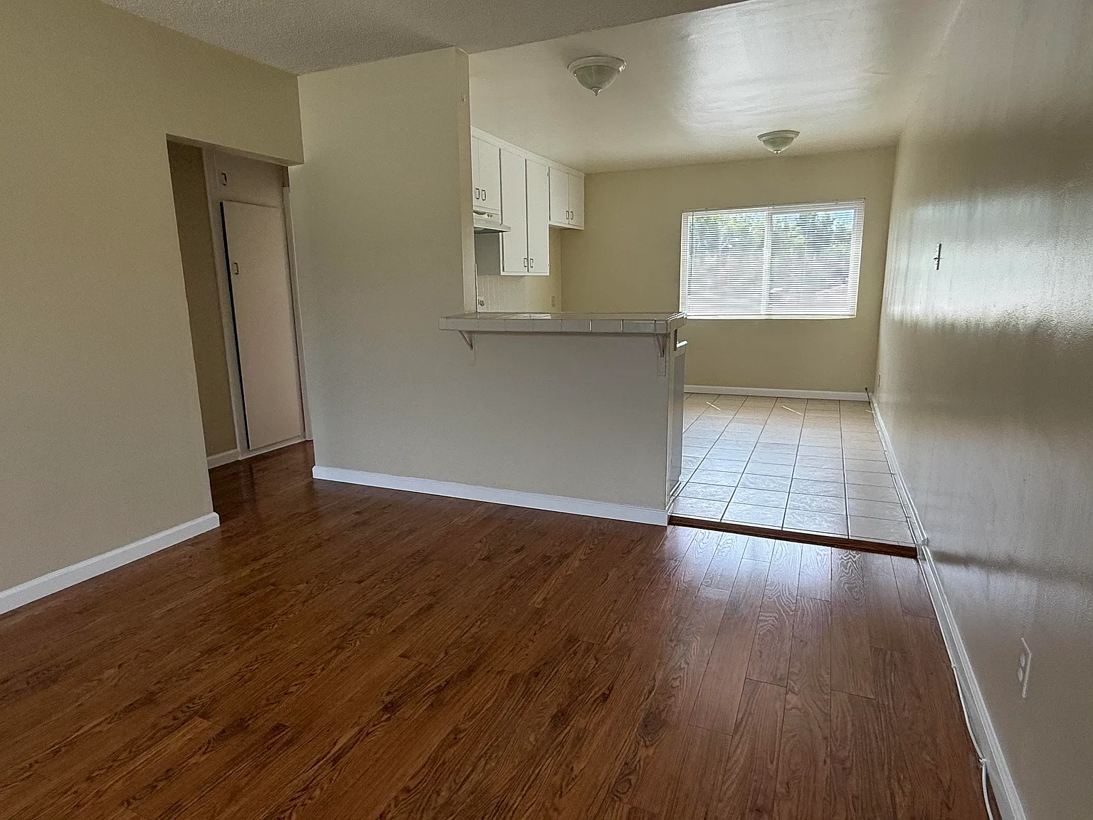 4433 W. 159th St. Lawndale 90260 — Photo 4