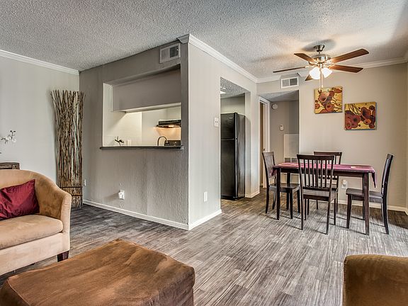 Model Living Area