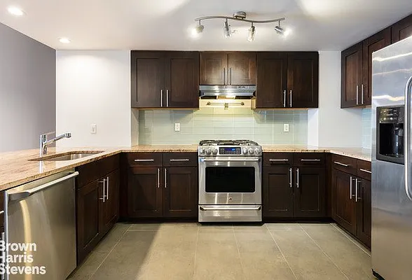 Rented by Brown Harris Stevens | media 4