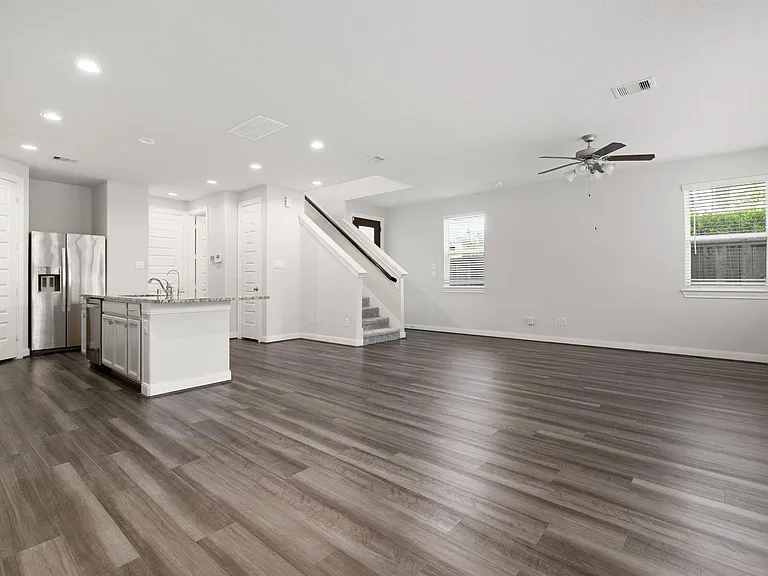 9914 Brickhouse Dr — Photo 15
