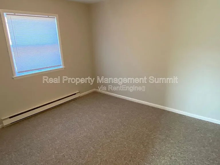 2407 Bare St. — Photo 16