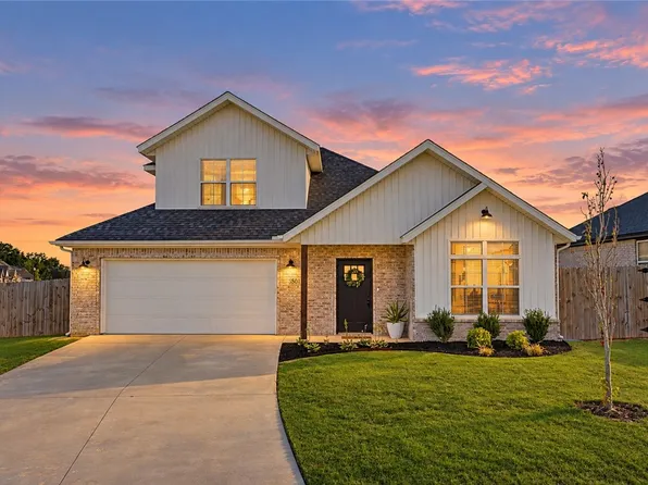 5801 SW Peaceful Ave, Bentonville, AR 72713