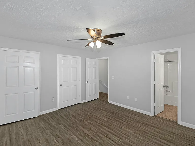 134 Point Place Dr — Photo 15