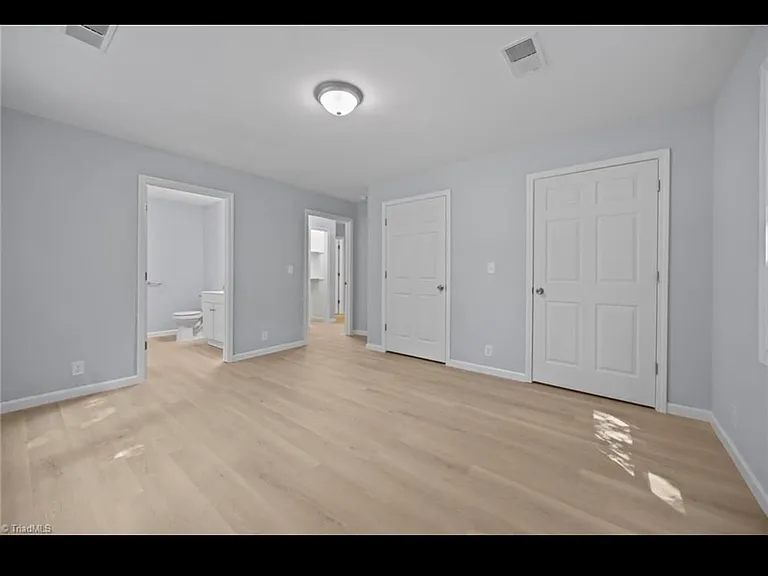 728 W Banner Ave — Photo 10