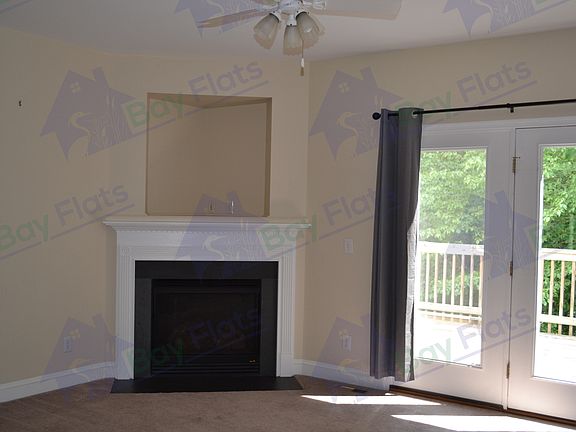 Living area.
