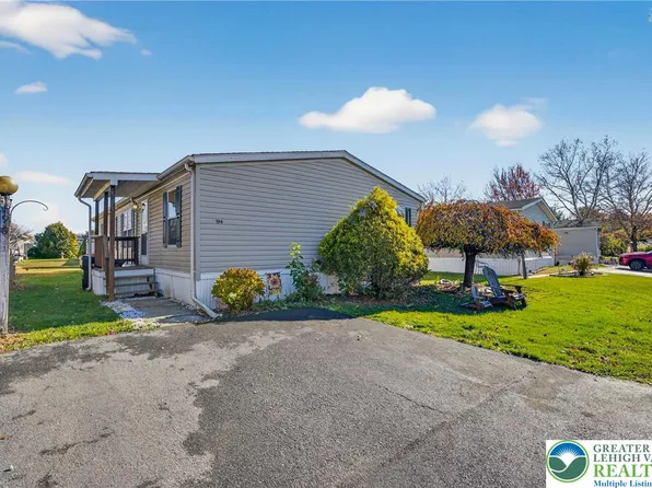 196 Fawn Meadow Ct, Bath, PA 18014