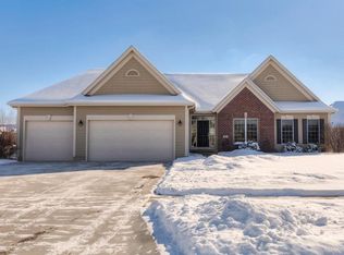 111 SW Stonegate Dr, Ankeny, IA 50023