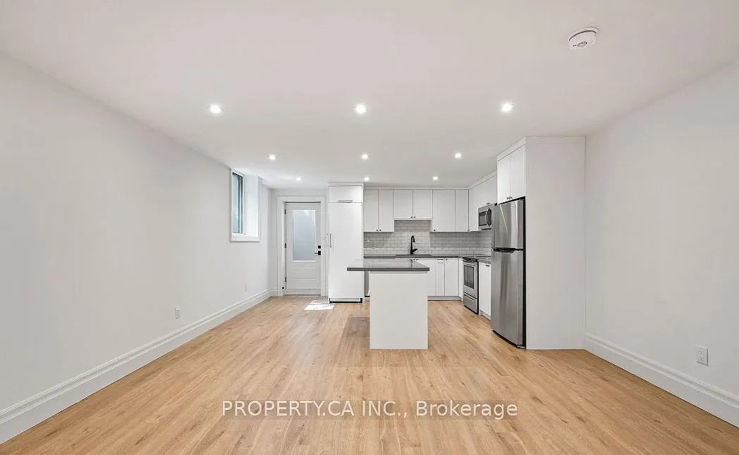 1 bed, $2,000 — Photo 3